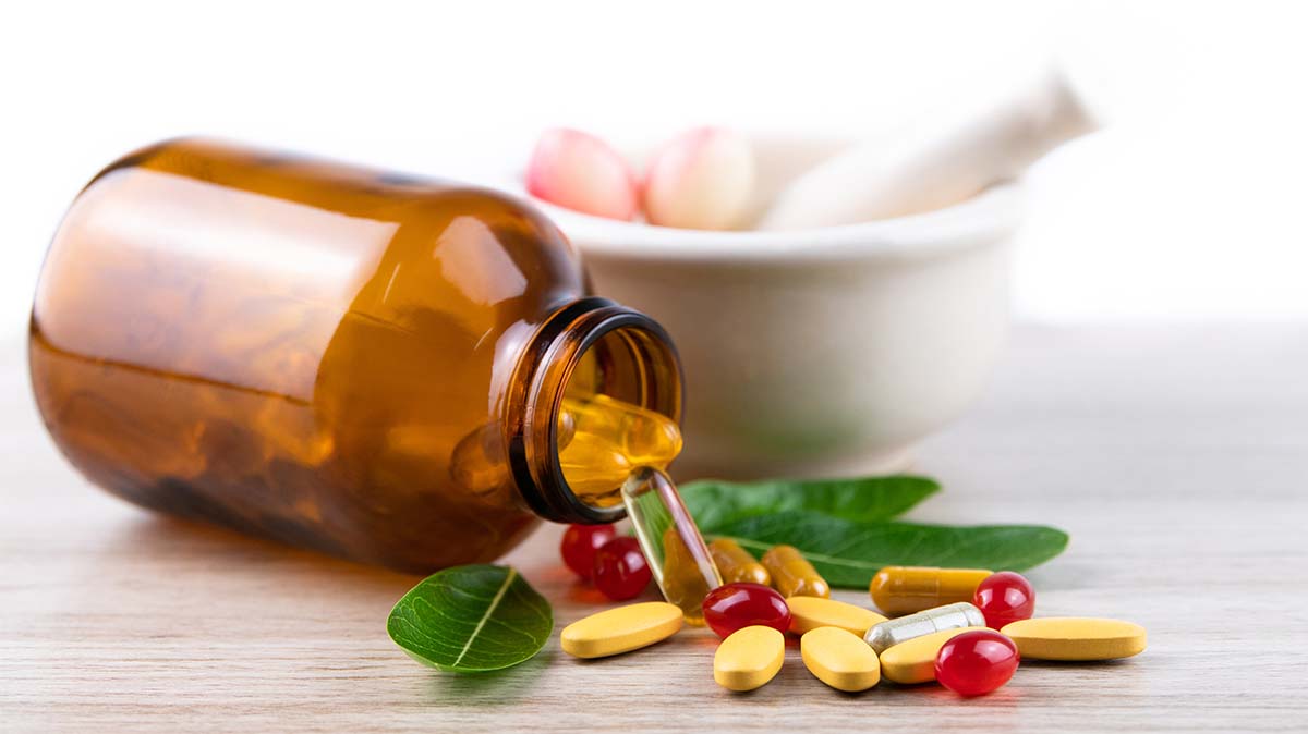 naturalne suplementy diety w tabletkach 
